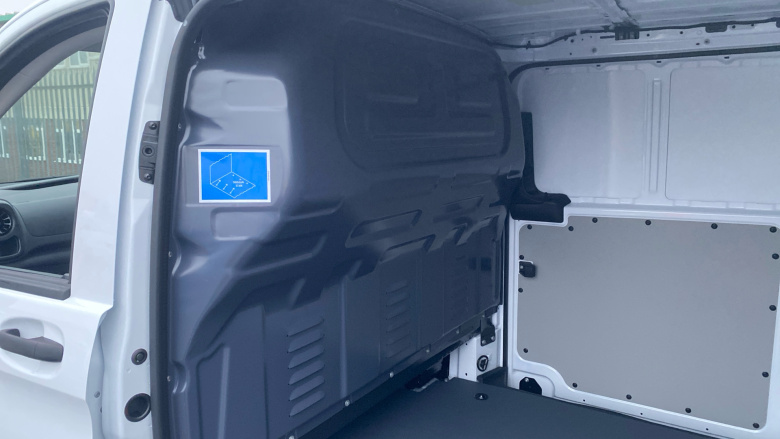 Mercedes-Benz Vito EL2 Electric Fwd 85kW 66kWh Pro Van Auto